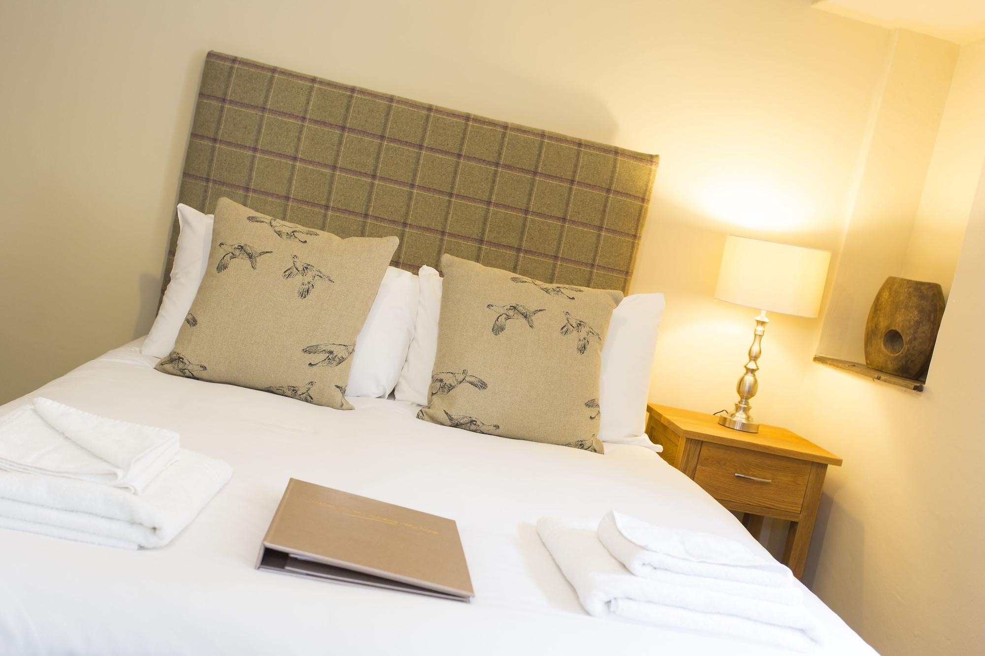 George Hotel & Granary Frome Esterno foto